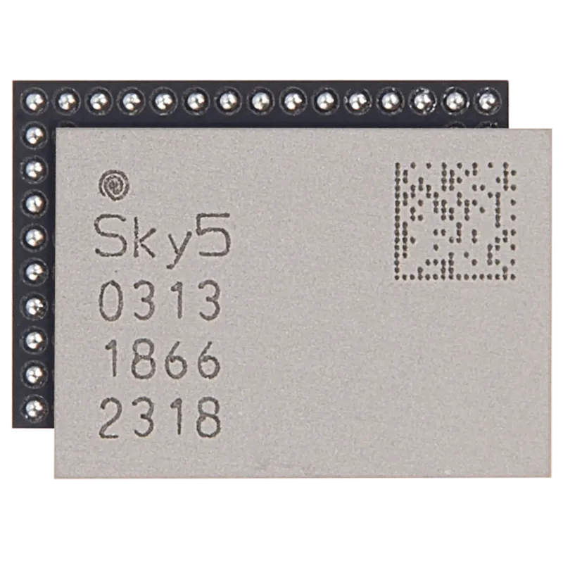 Vysoce frekvenční Diversity Receiving přepínač pro iPhone 15 (řada) / 16 (řada) (Sky 50313)